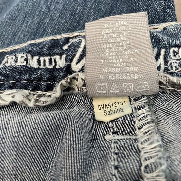 Y2K Vanity Sabrina Jeans Size 28 Low Rise Blue Denim Bootcut Embroidered Sequins - Picture 7 of 12